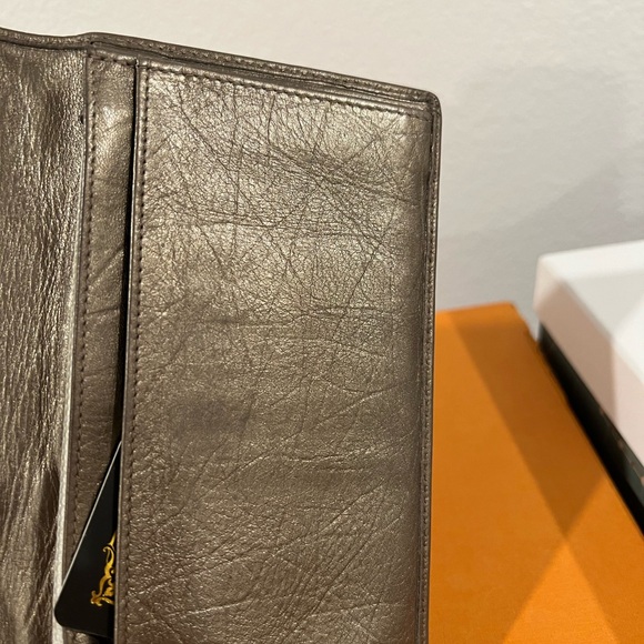 Chanel Bronze Long Wallet - Picture 3 of 6